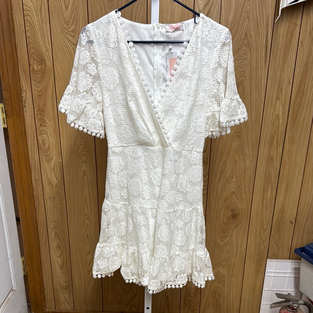 C+D+M White Lace Dress Size Medium